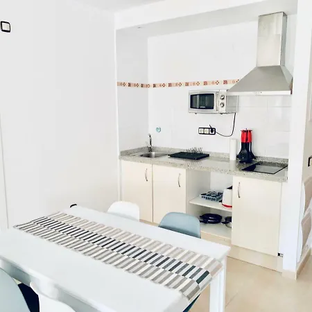 R10 Edificio Ronda Iv Apartamento *