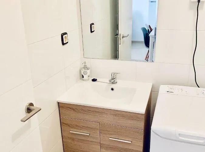 R10 Edificio Ronda Iv * Fuengirola