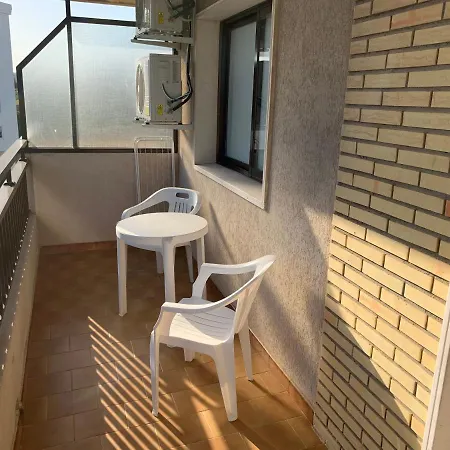 公寓 R10 Edificio Ronda Iv 丰希罗拉