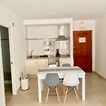 R10 Edificio Ronda Iv Apartamento *